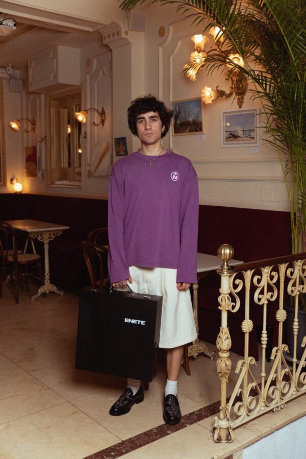 Camiseta Morada Garment Dye ENETE - Feel Your Essence - Long Sleeve - Origen Edition - Imagen 3