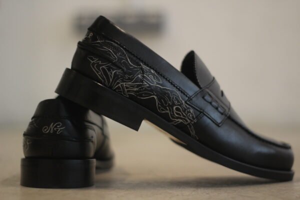 Mocasines Negros ENETE - Tattooed Leather - Edición Galgos - Imagen 5
